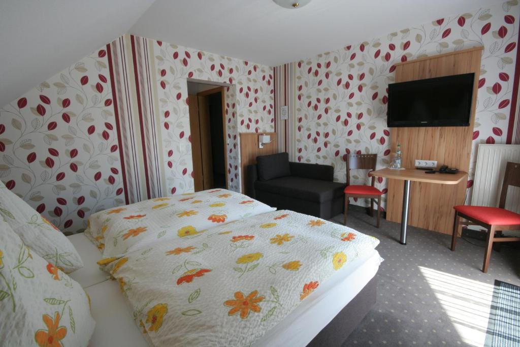 Hotel Fausel Гёппинген Номер фото